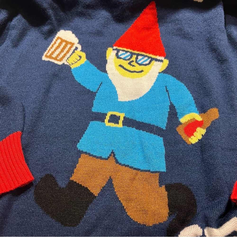 Christmas Gnome Sweater size S